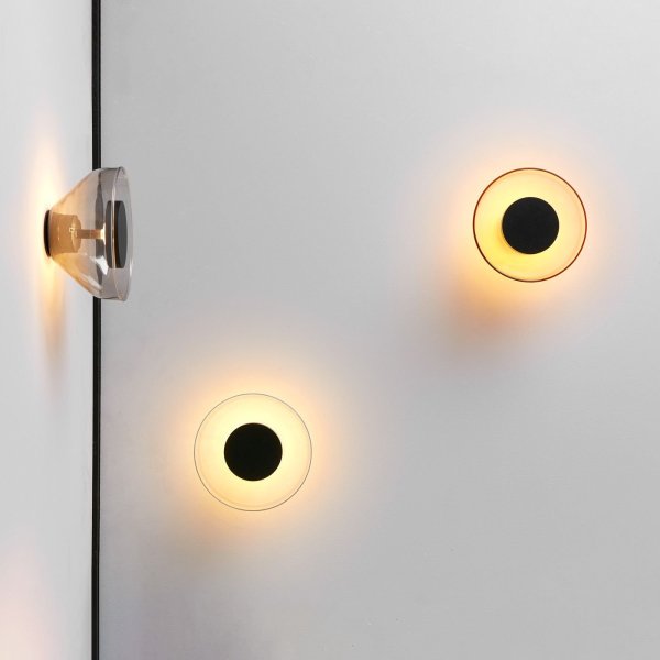 Lámpara de pared Aura On/Off- Marset