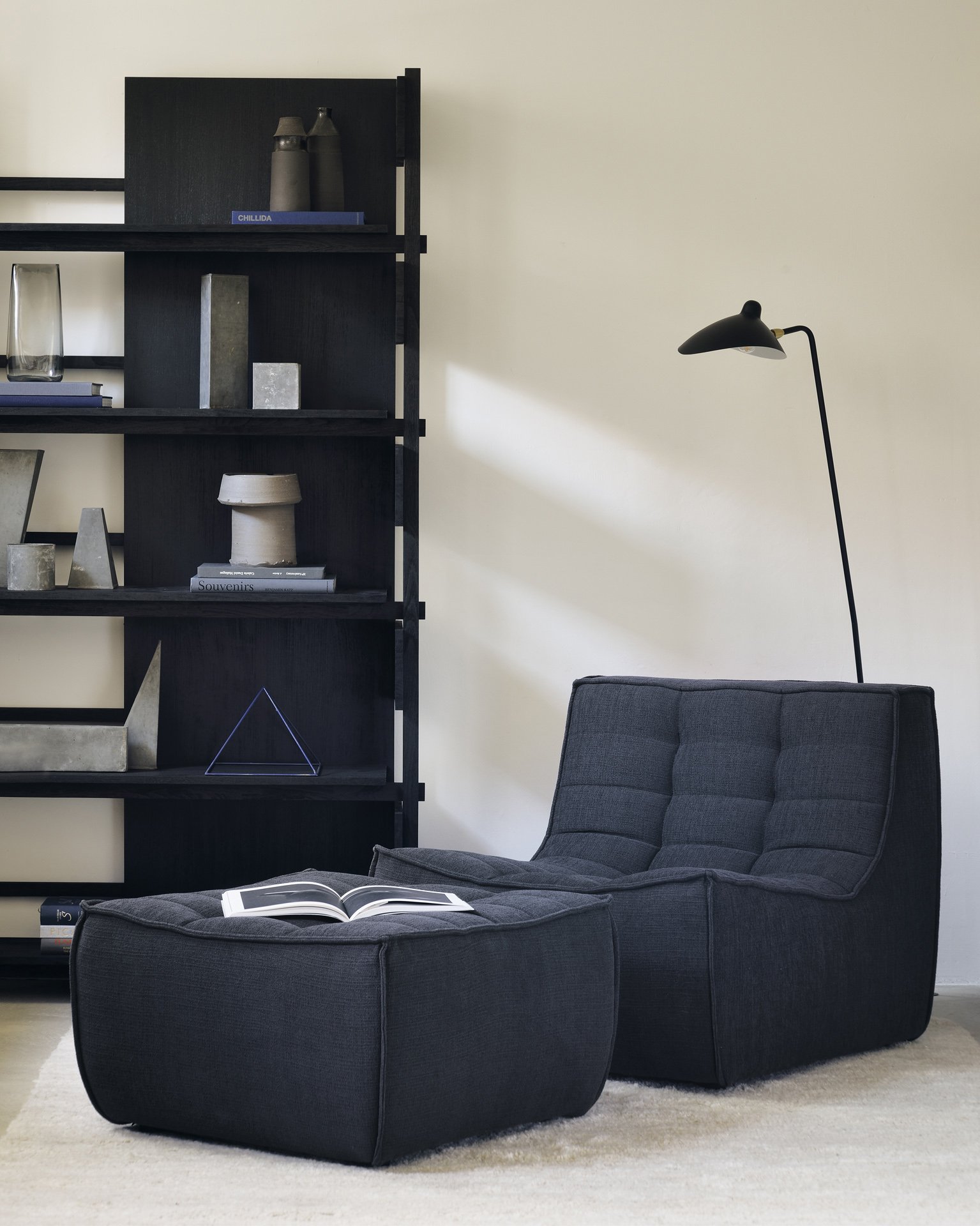 20226_Sofa_N701_20222_Sofa_N701_1__10117_Teak_Abstract_black_rack_21754-1.jpg