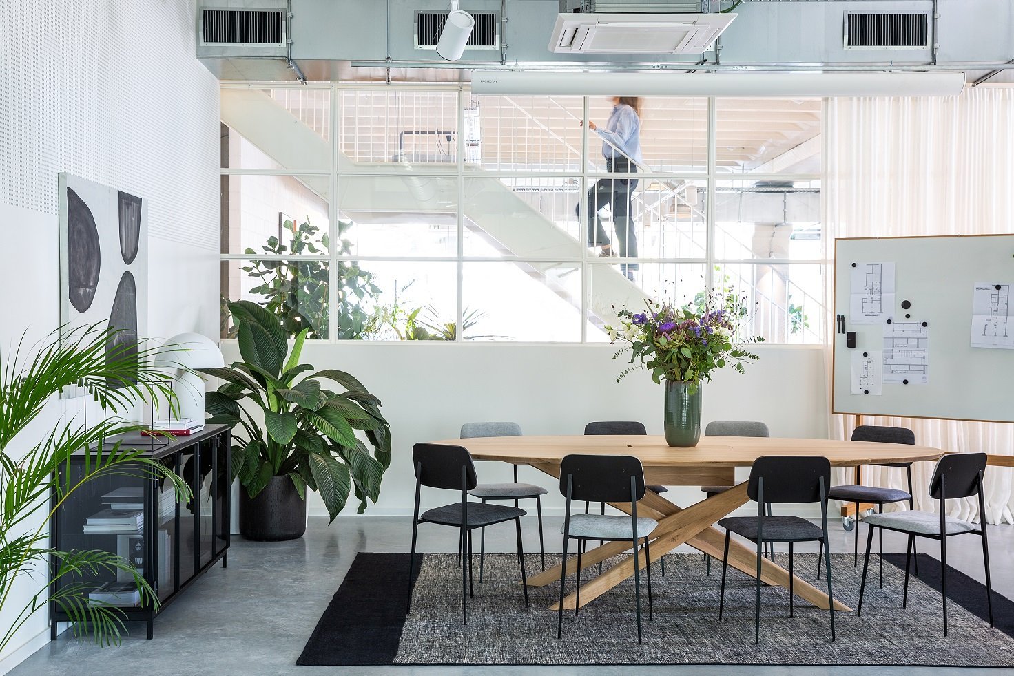 50546_Mikado_meeting_table_.jpg