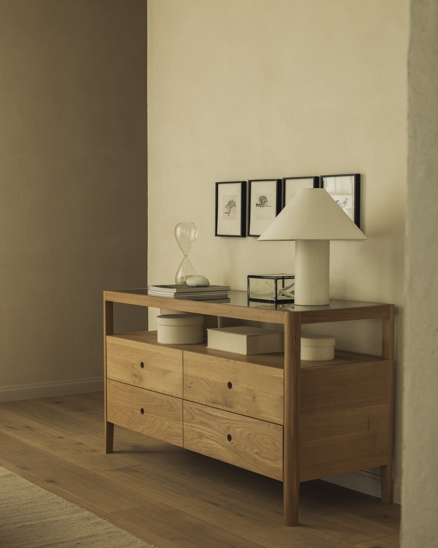 51250_Spindle_dresser_oak__WEB.jpg
