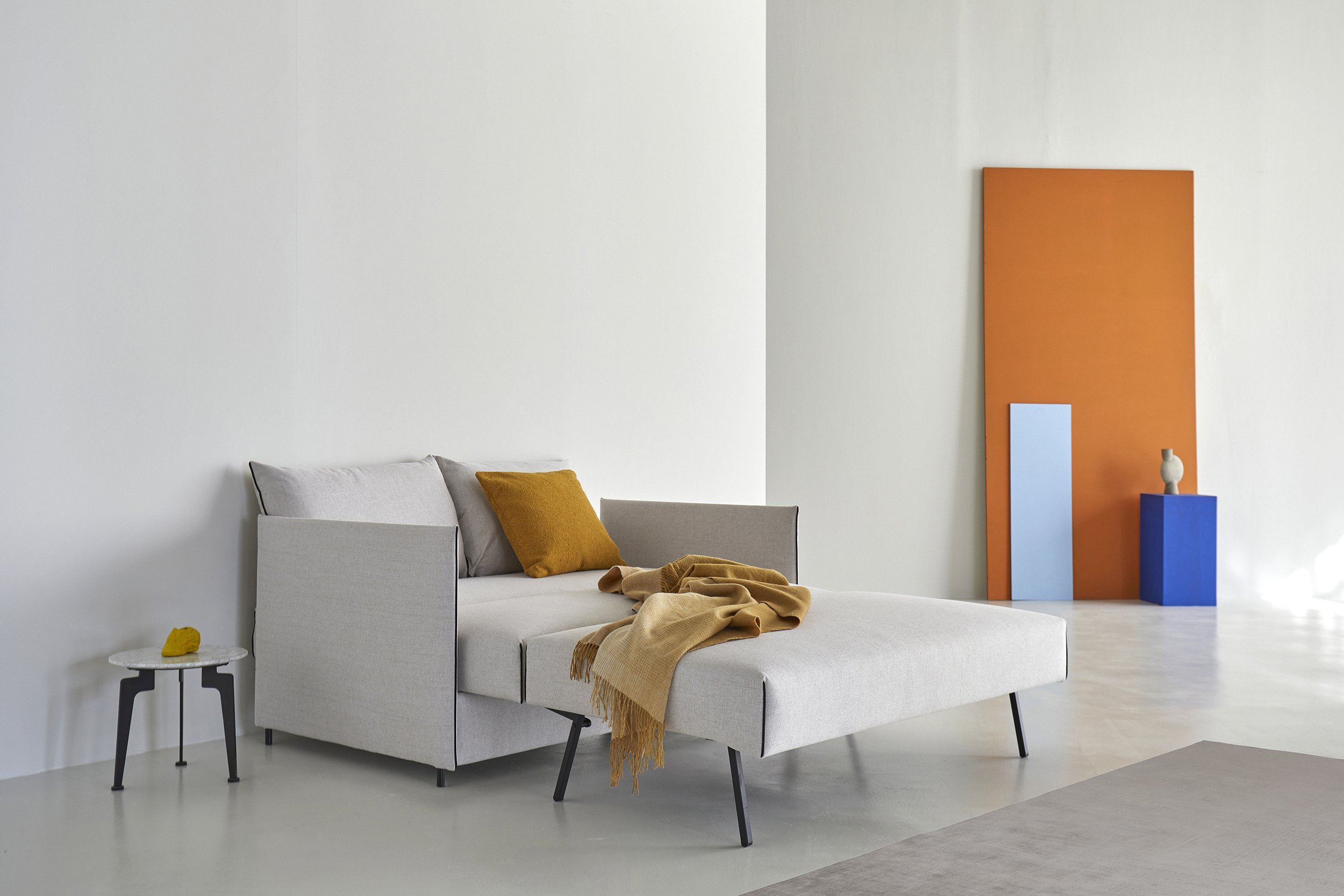 Luoma-Sofa-Bed-300-low-e5.jpg