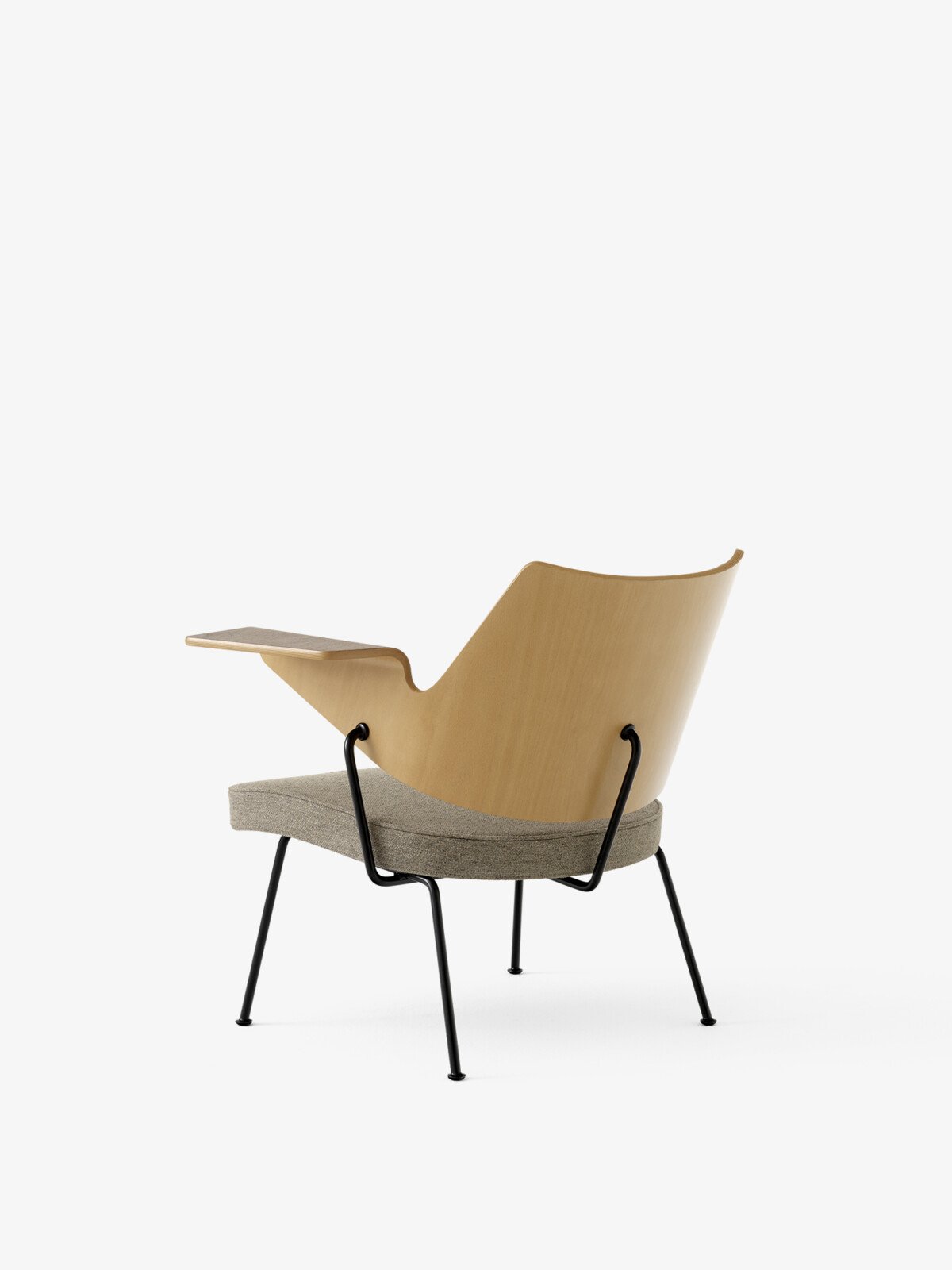 RFH-Lounge-Chair-RD8_Black-w.-Walnut-and-Beech-and-Hallingdal-227_back-1200x1600-1.jpg