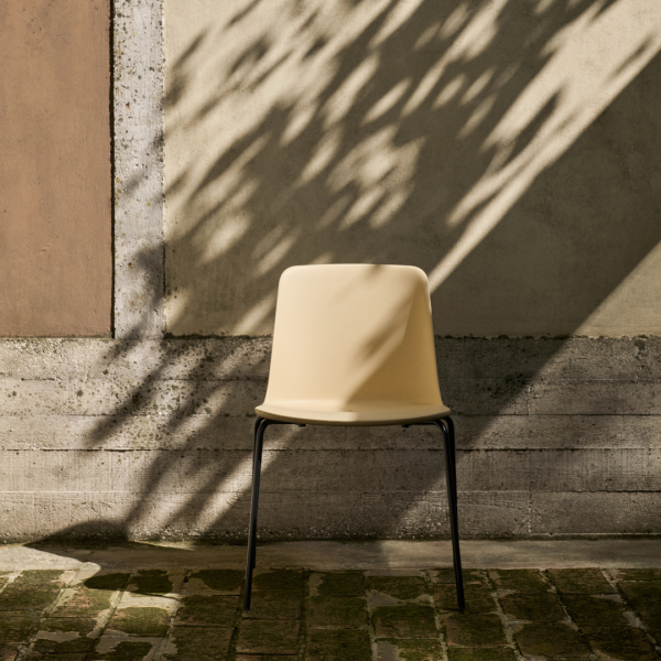 Silla exterior Rely HW138 – &Tradition