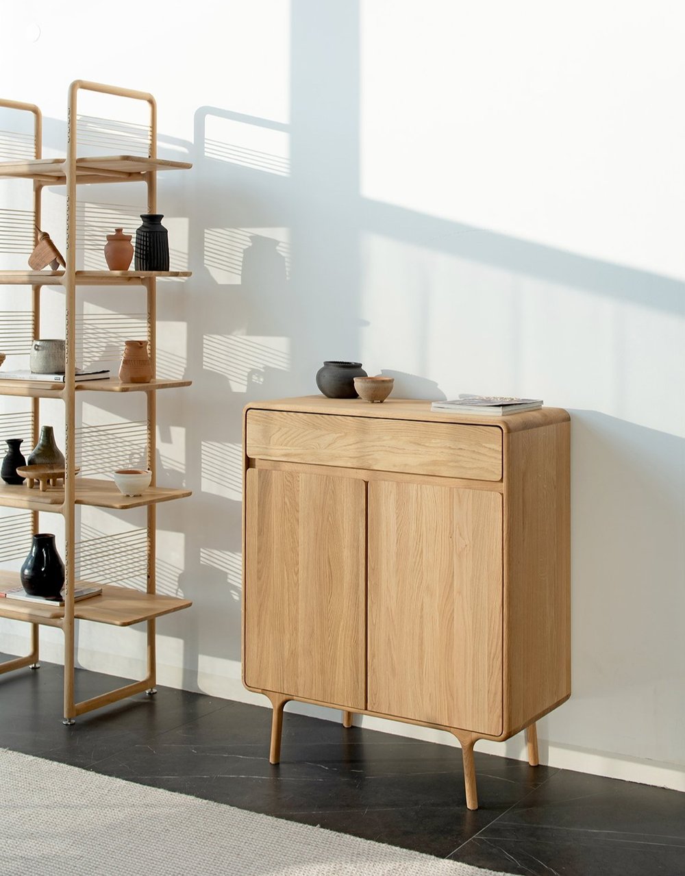 fawn-cabinet-90x45x90-oak-white-1015-1-gazzda.jpg