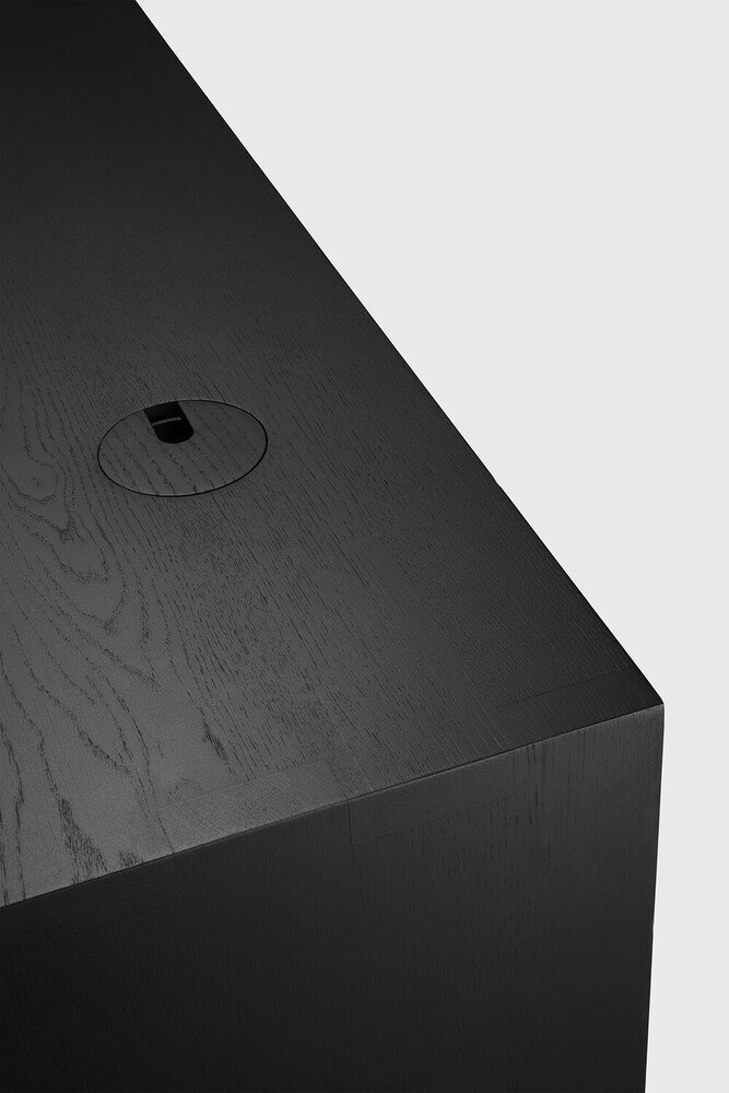 product_wf_50105_50106_Oak_U_black_desk_varnished_det03_WEB.jpg