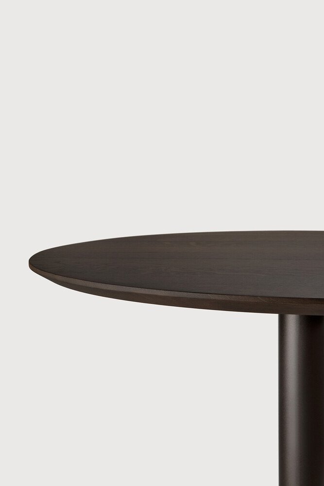 product_wf_51947_51949_Blend_dining_table_varnished_oak_Brown_top_round_with_base_metal_Dark_Bronze_det02_WEB.jpg