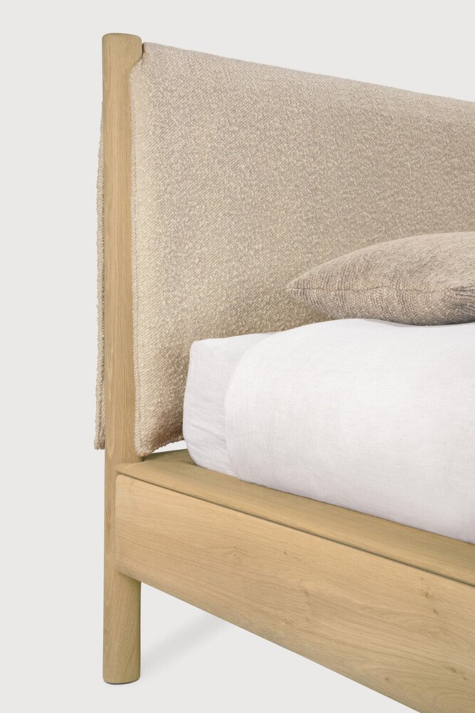 product_wf_52071_52072_PI_bed_oak_Cloud_fabric_180x200_without_slats_removable_cover_det01_WEB.jpg